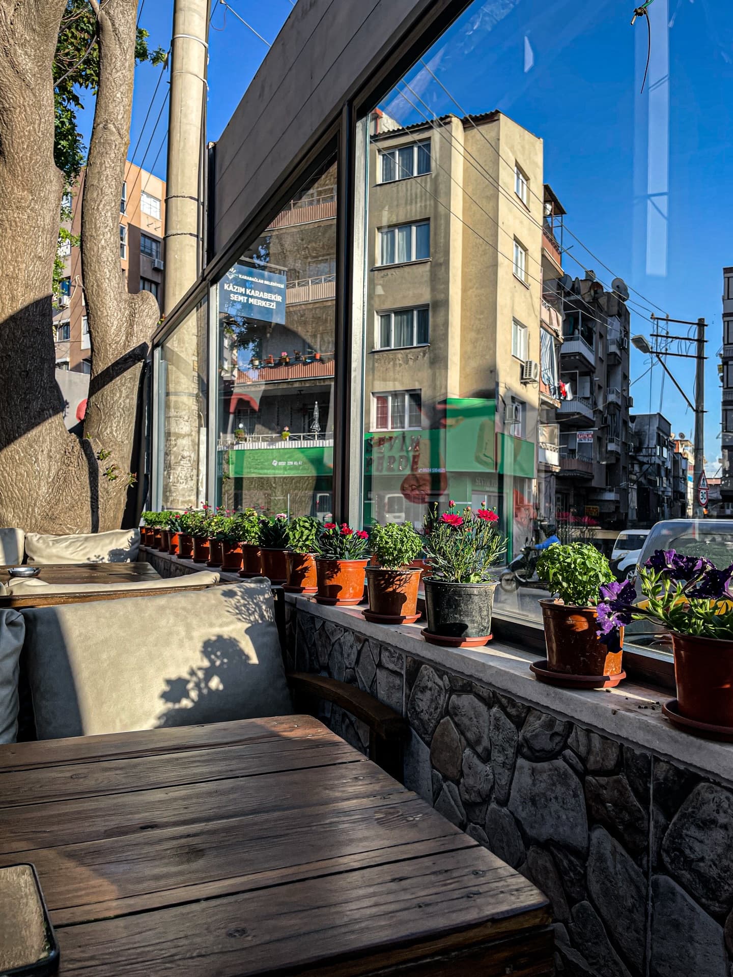 Karabağlar Kafe Önerileri